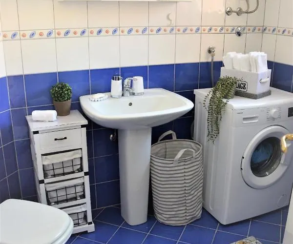 Blue Lagoon Apartment Trogir